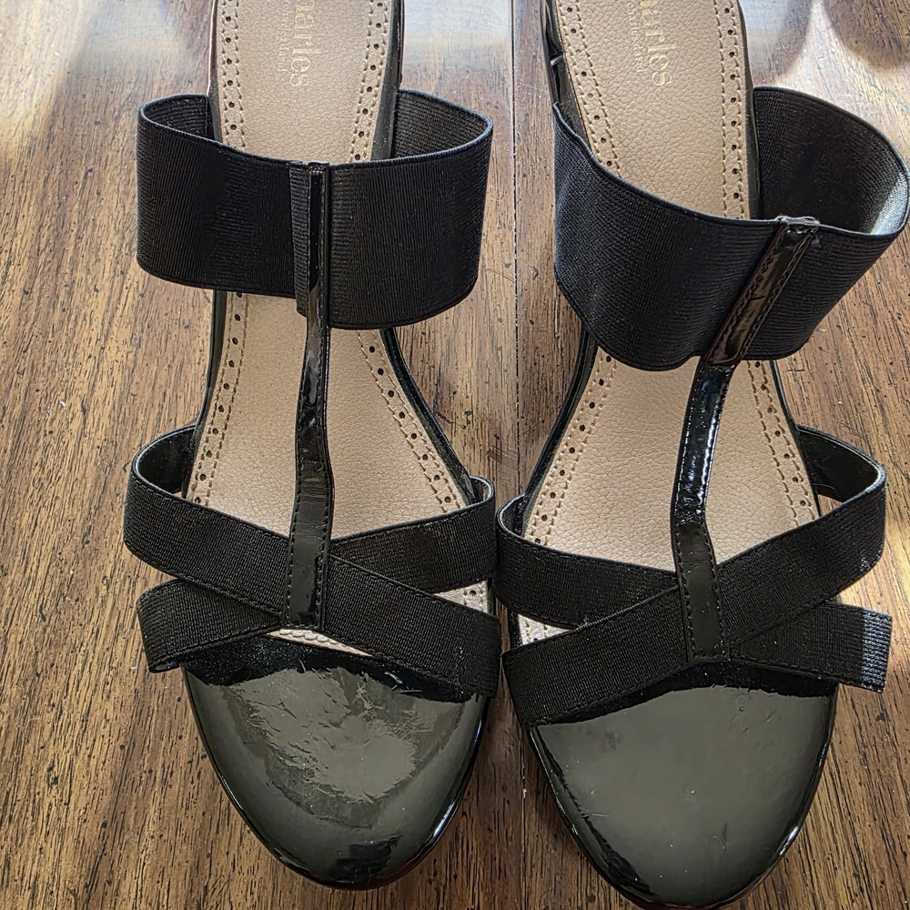 Charles David Black Patent Wedges